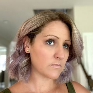 Meet your Posher, Lana